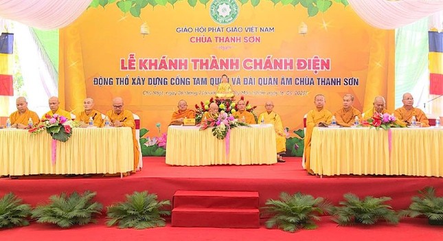 Chư tôn đức tham dự