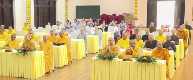 Chư tôn đức tham dự Chư tôn đức tham dự