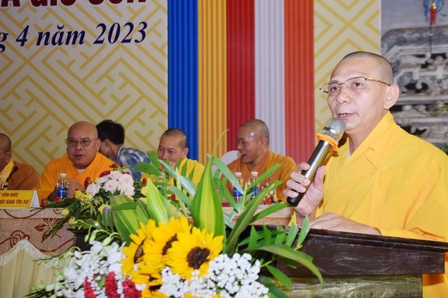 Thượng tọa Thích Huệ Nhẫn phát biểu khai mạc Thượng tọa Thích Huệ Nhẫn phát biểu khai mạc