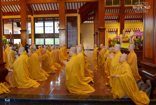 Giới luật là thọ mạng Phật pháp Giới luật là thọ mạng Phật pháp