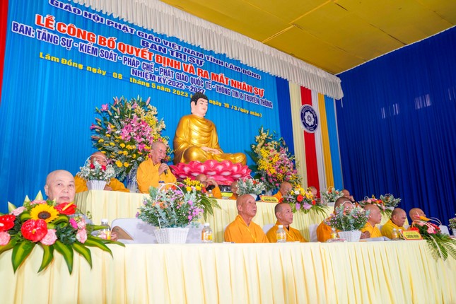 Hòa thượng Thích Thanh Tân đạo từ Hòa thượng Thích Thanh Tân đạo từ