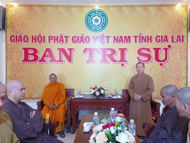 Thượng tọa Thích Minh Thuận, Trưởng Phân ban Hoằng pháp Đồng bào Dân tộc thiểu số T.Ư Thượng tọa Thích Minh Thuận, Trưởng Phân ban Hoằng pháp Đồng bào Dân tộc thiểu số T.Ư