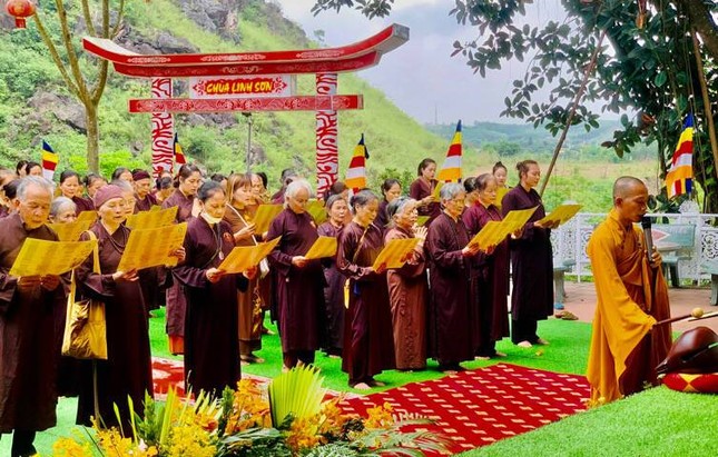 Đại chúng tụng sám Khánh đản Đại chúng tụng sám Khánh đản