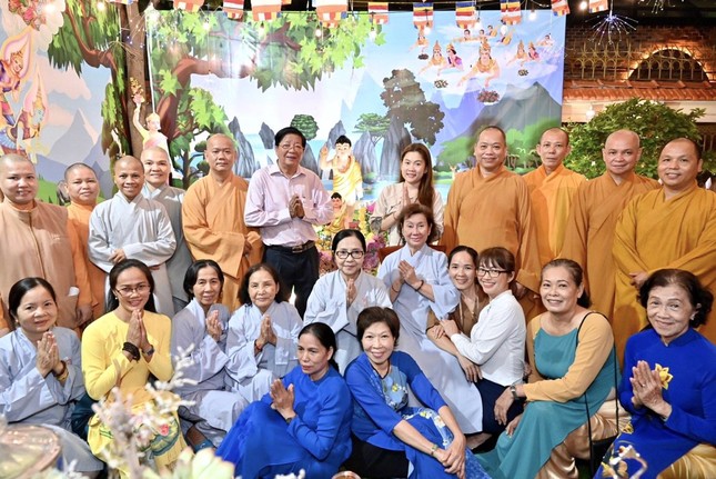 Gia đình Phật tử Diệu Khai Gia đình Phật tử Diệu Khai