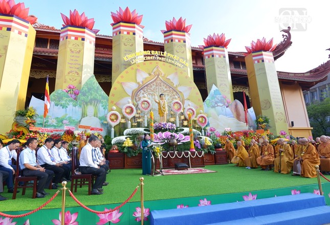 Đại lễ Phật đản hàng năm là dịp để tưởng nhớ đến Đức Bổn Sư Thích Ca Mâu Ni - Người khai sáng đạo Phật, là dịp để Tăng Ni, cư sĩ, Phật tử Việt Nam ôn lại truyền thống hộ quốc an dân