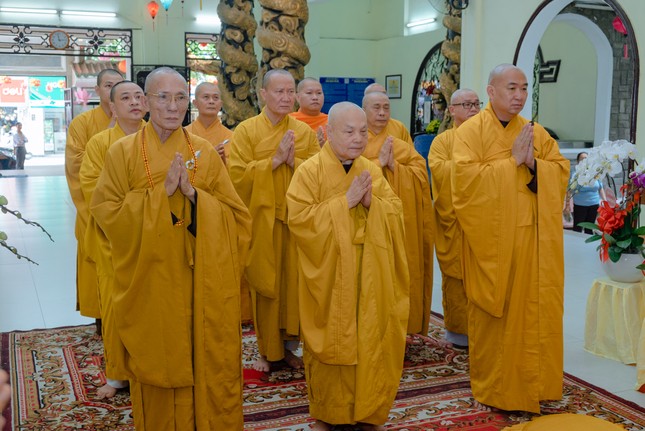 Thành kính đảnh lễ Giác linh Bồ-tát tại trú xứ cuối cùng của Ngài Thành kính đảnh lễ Giác linh Bồ-tát tại trú xứ cuối cùng của Ngài