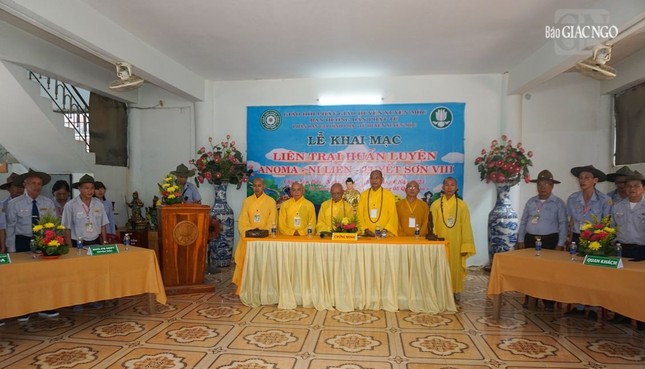 Chư tôn đức chứng minh