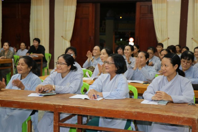 Lớp giáo lý được khai giảng sau 2 năm bị gián đoạn do đại dịch Covid-19