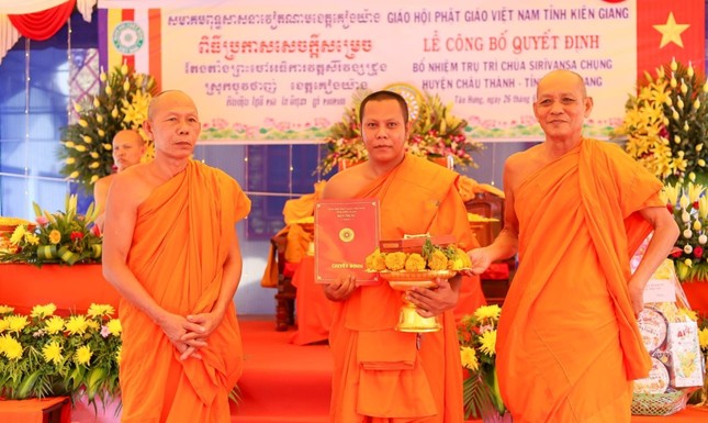 Đại đức Danh Thanh Đa tân trụ trì chùa Chụng