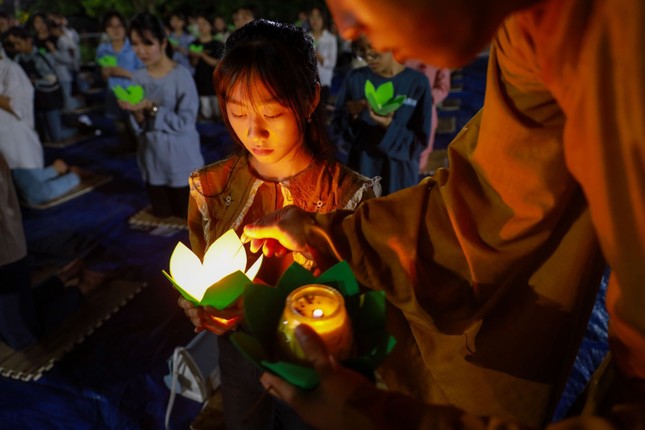 Truyền đăng trong lễ cầu nguyện