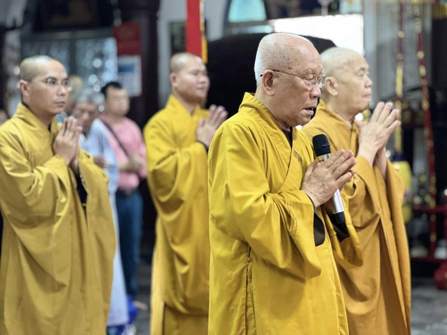 Hòa thượng Thích Như Niệm đã ôn lại công hạnh của ngài đối với đạo pháp và dân tộc Hòa thượng Thích Như Niệm đã ôn lại công hạnh của ngài đối với đạo pháp và dân tộc