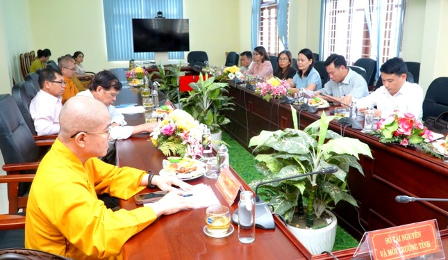 Buổi ký kết chương trình phối hợp bảo vệ môi trường và ứng phó biến đổi khí hậu giai đoạn 2022-2026 Buổi ký kết chương trình phối hợp bảo vệ môi trường và ứng phó biến đổi khí hậu giai đoạn 2022-2026