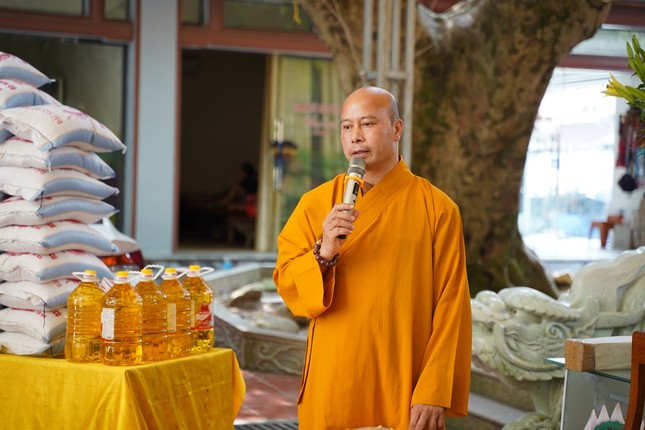 Thượng tọa Thích Minh Huy, Đường chủ hạ trường Ngọc Am tiếp đoàn Thượng tọa Thích Minh Huy, Đường chủ hạ trường Ngọc Am tiếp đoàn