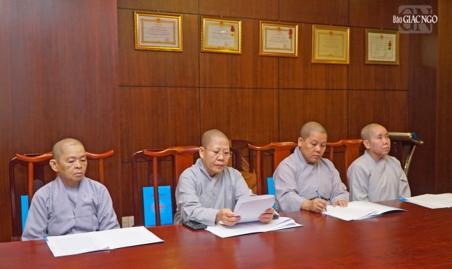 Chư Ni thành viên Thường trực Ban Giáo dục TP.HCM Chư Ni thành viên Thường trực Ban Giáo dục TP.HCM