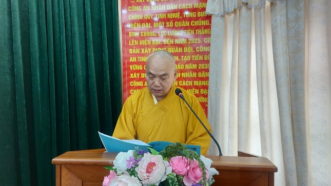 Hòa thượng Thích Từ Vân phát biểu tại buổi lễ