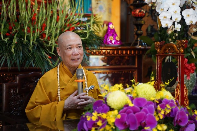 Hòa thượng Thích Bảo Nghiêm ban đạo từ Hòa thượng Thích Bảo Nghiêm ban đạo từ