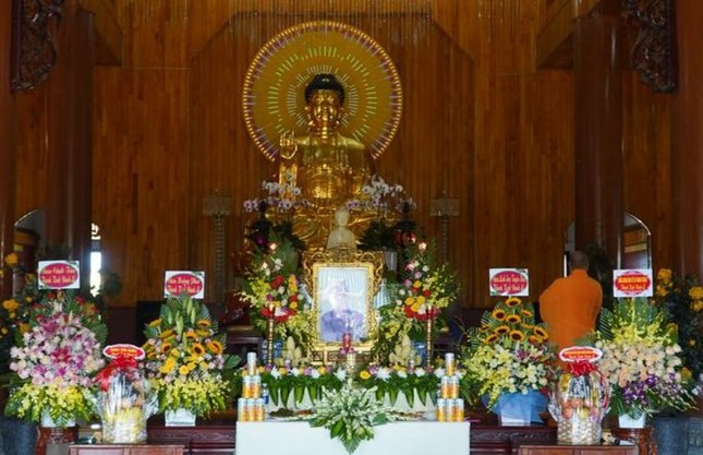 Di ảnh Hòa thượng Thích Mật Nguyện tại chùa Đại Giác Di ảnh Hòa thượng Thích Mật Nguyện tại chùa Đại Giác