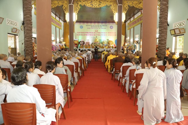 Quang cảnh lễ tốt nghiệp và khai giảng khóa mới