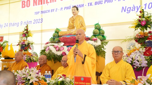 Hòa thượng Thích Thông Hội ban đạo từ đến Sư cô tân trụ trì