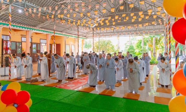 150 Phật tử tham gia khóa tu do Ban Trị sự Phật giáo H.Hàm Thuận Nam tổ chức 150 Phật tử tham gia khóa tu do Ban Trị sự Phật giáo H.Hàm Thuận Nam tổ chức