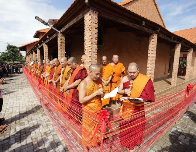 Chư Tăng tác pháp kiết giới Sīmā Chư Tăng tác pháp kiết giới Sīmā