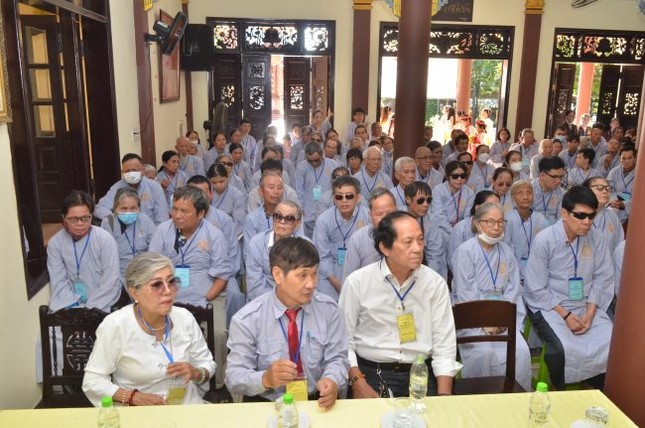 Đạo tràng &quot;Một ngày an lạc&quot; tại chùa Hải Hội