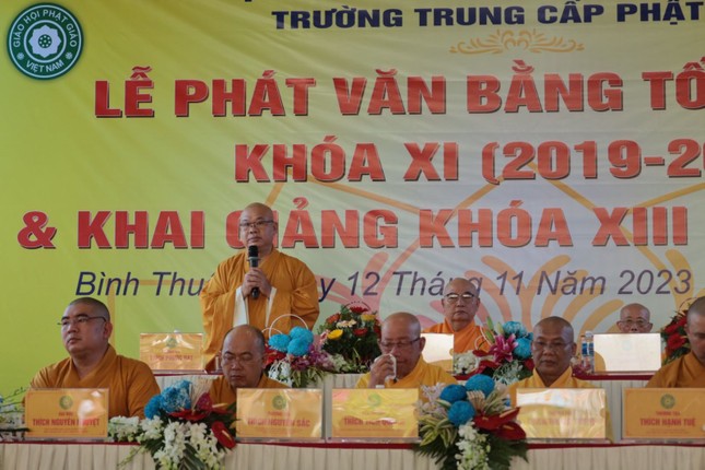 Thượng tọa Thích Phước Đạt đạo từ