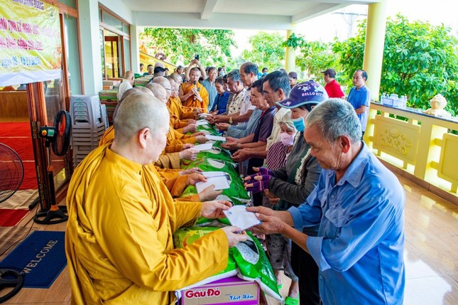 Trao quà tại tỉnh Kiên Giang Trao quà tại tỉnh Kiên Giang