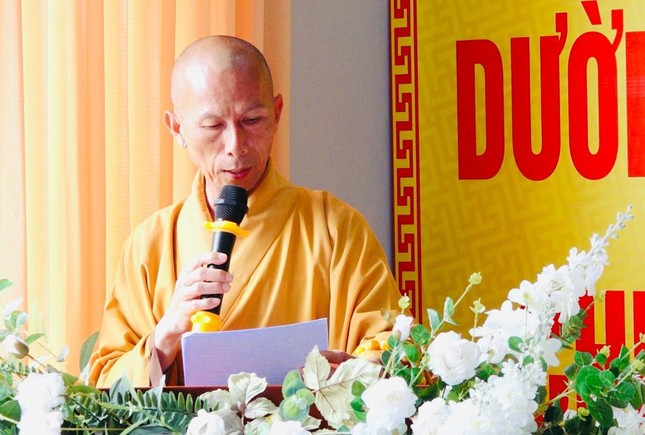 Thượng tọa Thích Phước Dũng báo cáo hoạt động tháng 10-2023 và triển khai các Phật sự sắp tới của GHPGVN tỉnh Hậu Giang Thượng tọa Thích Phước Dũng báo cáo hoạt động tháng 10-2023 và triển khai các Phật sự sắp tới của GHPGVN tỉnh Hậu Giang