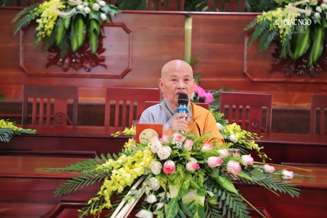 Ni trưởng Thích nữ Hạnh Ngọc giáo giới tại giới trường chùa Thanh Tâm Ni trưởng Thích nữ Hạnh Ngọc giáo giới tại giới trường chùa Thanh Tâm