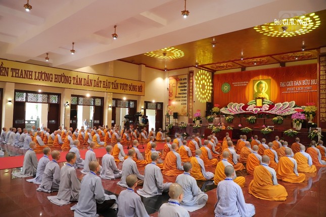 Ni trưởng Thích nữ Như Thảo sách tấn giới tử noi gương giới đức của các bậc Ni tiền bối