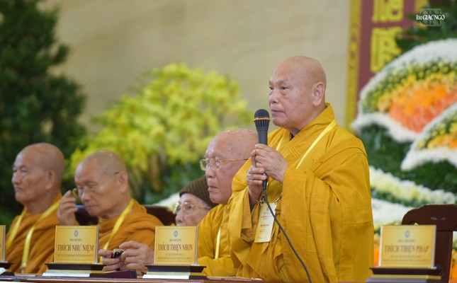 Hòa thượng Thích Thiện Nhơn ban đạo từ