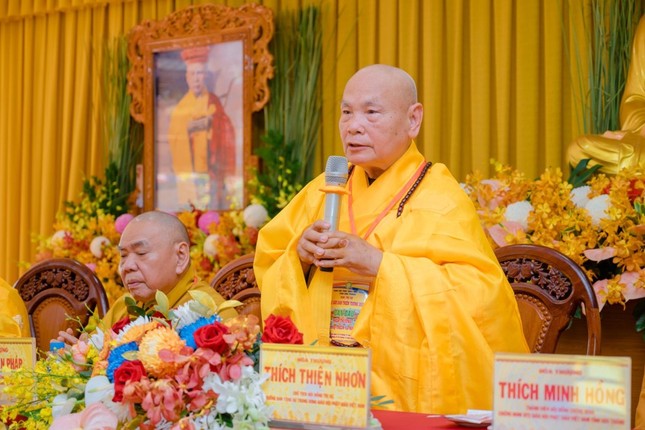 Hòa thượng Thích Thiện Nhơn ban đạo từ tại lễ khai mạc Hòa thượng Thích Thiện Nhơn ban đạo từ tại lễ khai mạc