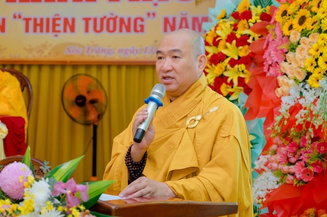 Thượng tọa Thích Phước Nguyên cung tuyên tiểu sử cố Trưởng lão Hòa thượng Thích Thiện Tường Thượng tọa Thích Phước Nguyên cung tuyên tiểu sử cố Trưởng lão Hòa thượng Thích Thiện Tường