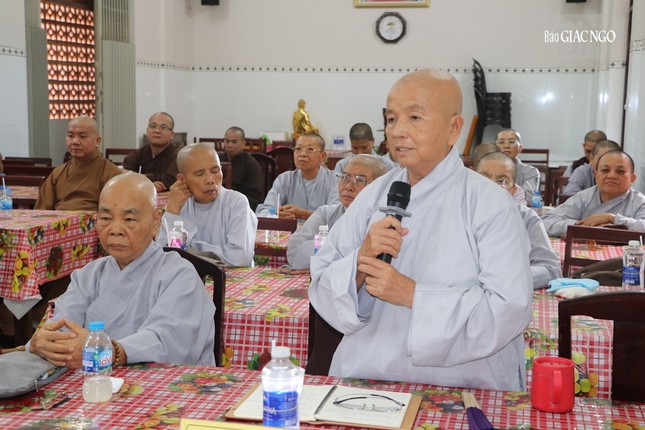 Nhiều ý kiến đóng góp tại buổi làm việc Nhiều ý kiến đóng góp tại buổi làm việc