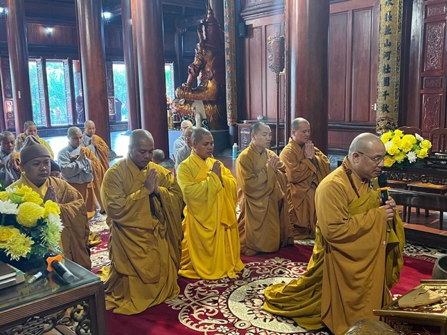 Cung thỉnh giới sư Cung thỉnh giới sư