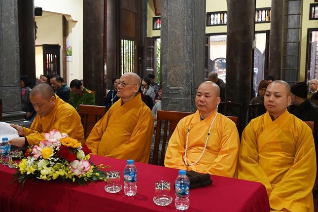 Chư tôn đức chứng minh, tham dự