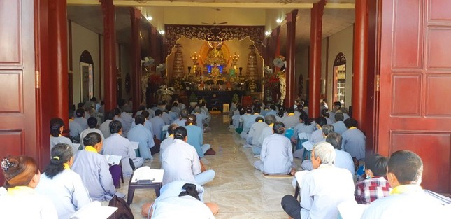 Khóa lễ tại chùa Phước Lộc Khóa lễ tại chùa Phước Lộc