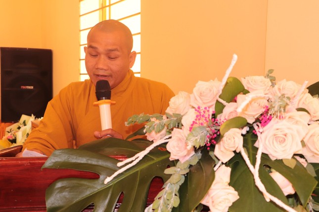 Đại đức Thích Nhuận Chính phát biểu khai mạc