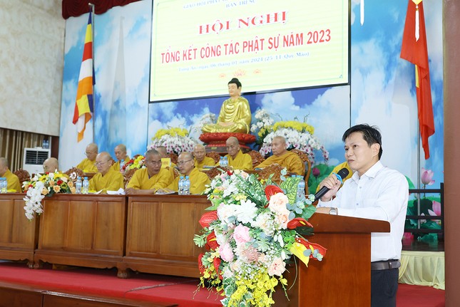 Ông Nguyễn Văn Mưng phát biểu