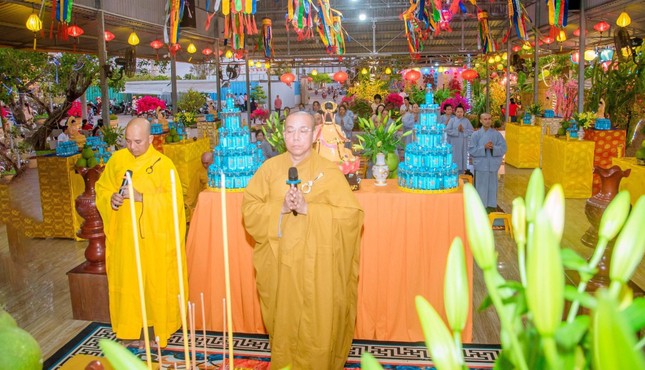 Thực hiện nghi thức khai đàn Dược Sư tại chùa Long Phước Thực hiện nghi thức khai đàn Dược Sư tại chùa Long Phước