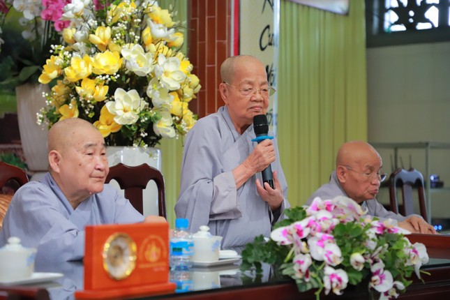 Đại diện Ban Chứng minh phát biểu chỉ đạo tại buổi họp Đại diện Ban Chứng minh phát biểu chỉ đạo tại buổi họp