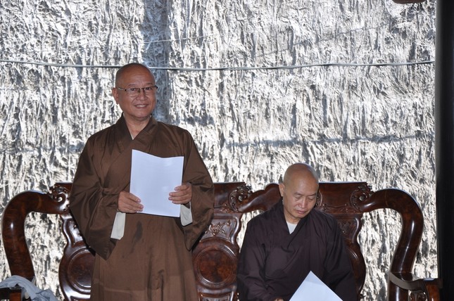 Thượng tọa Thích Trí Định đã có lời phát biểu nhấn mạnh ý nghĩa của khóa tu Thượng tọa Thích Trí Định đã có lời phát biểu nhấn mạnh ý nghĩa của khóa tu