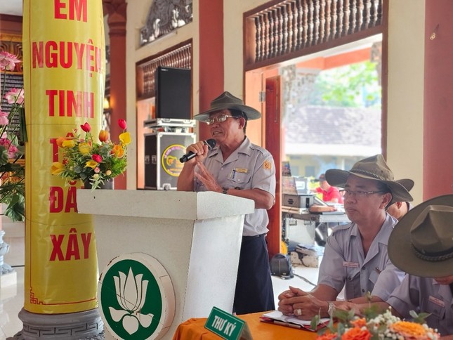 Huynh trưởng Đồng Nhuận Lê Xuân Tươi phát biểu tại tọa đàm Huynh trưởng Đồng Nhuận Lê Xuân Tươi phát biểu tại tọa đàm