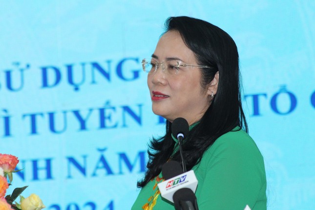 Chủ tịch Ủy ban MTTQVN TP.HCM Trần Kim Yến phát biểu tại hội nghị - Ảnh: MT