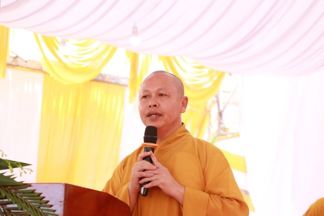 Đại đức Thích Tâm Thanh công bố quyết định chính thức thành lập chùa Phước Thạnh Đại đức Thích Tâm Thanh công bố quyết định chính thức thành lập chùa Phước Thạnh