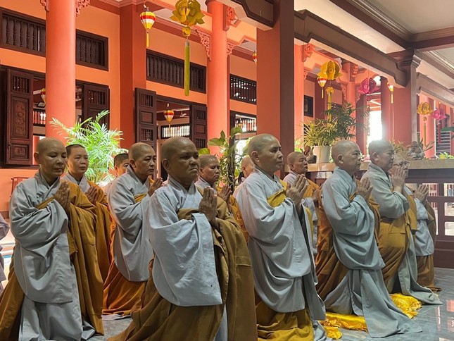 Chư Ni môn đồ pháp quyến Chư Ni môn đồ pháp quyến