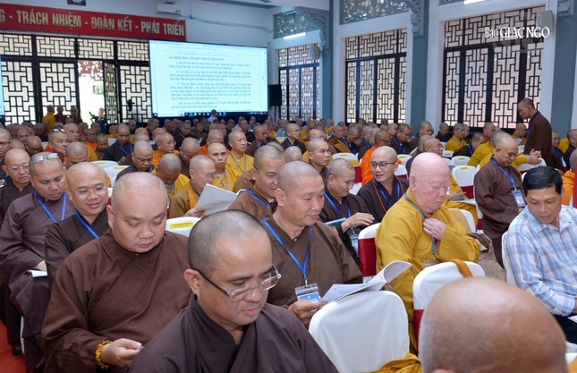 Chư tôn đức các Ban, Viện T.Ư, Ban Trị sự tỉnh thành khu vực phía Nam tham dự