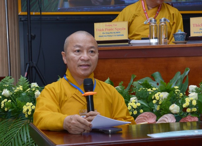 Thượng tọa Thích Nhật Từ báo cáo tóm tắt đề án tổ chức Đại lễ Vesk Liên Hiệp Quốc năm 2025 tại TP.HCM Thượng tọa Thích Nhật Từ báo cáo tóm tắt đề án tổ chức Đại lễ Vesk Liên Hiệp Quốc năm 2025 tại TP.HCM