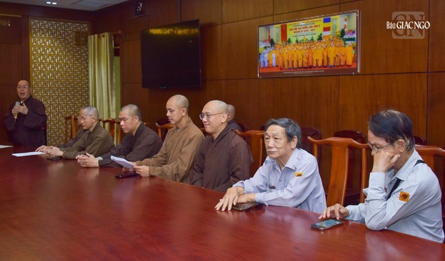 Buổi họp phân công nhiệm vụ đến các thành viên